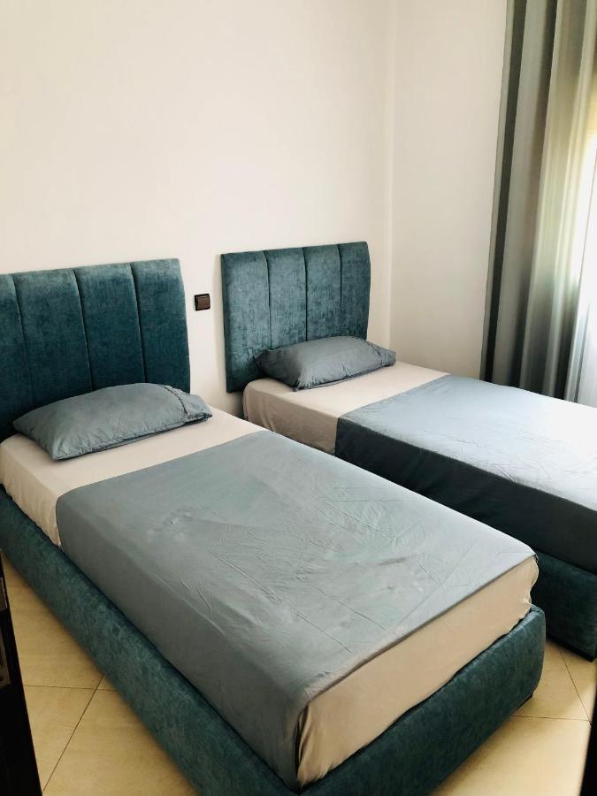 Appartement Charmant 弗尼迪克 外观 照片
